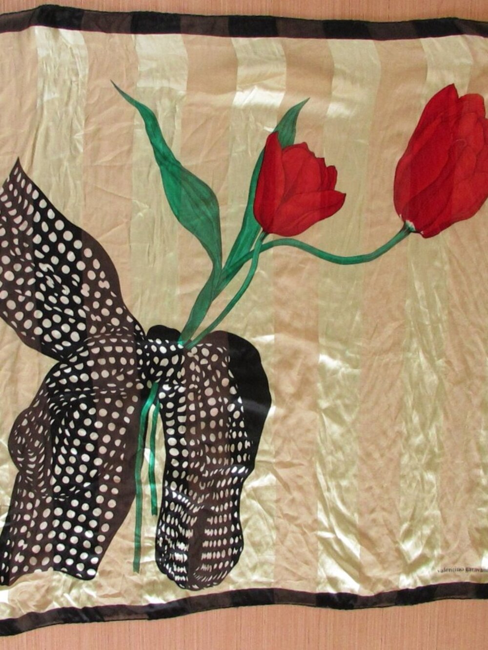 Valentino Garavani Vintage Silk Floral Scarf 32x34 - Picture 9 of 9